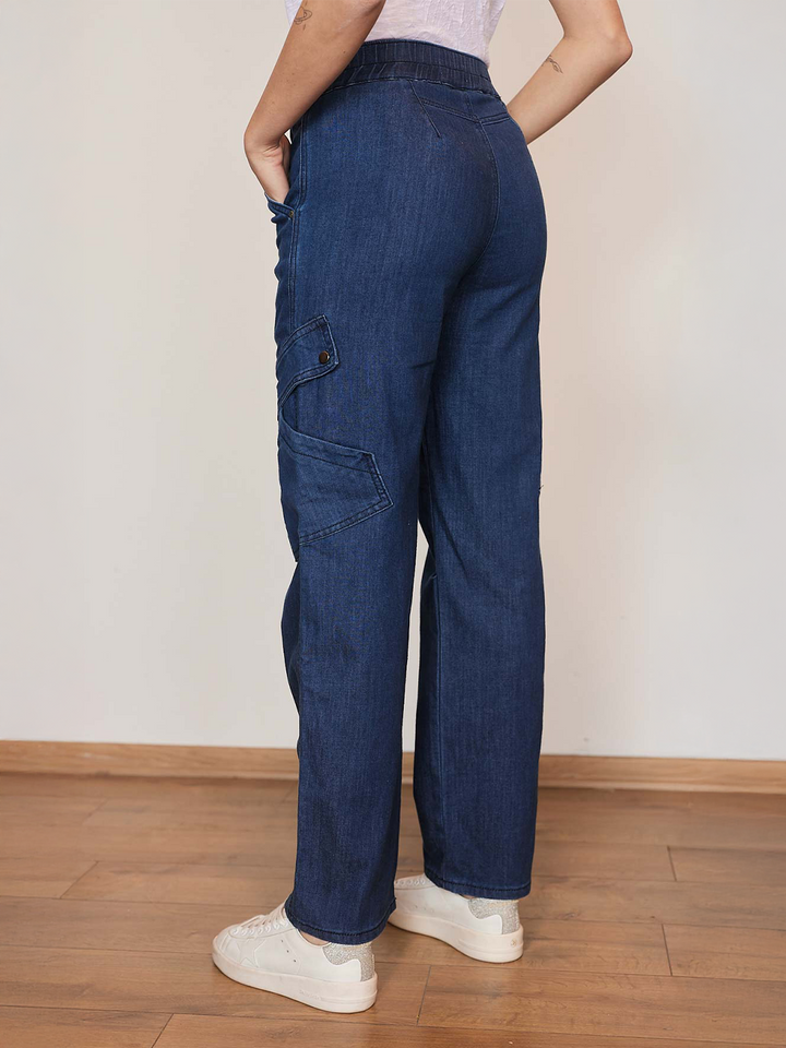 Nora Medium Blue Relaxed Straight Jean