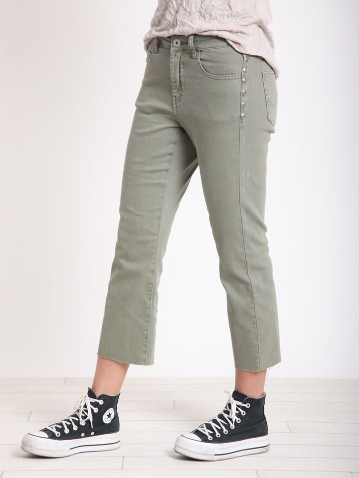 Ryan Olive Cropped Jean