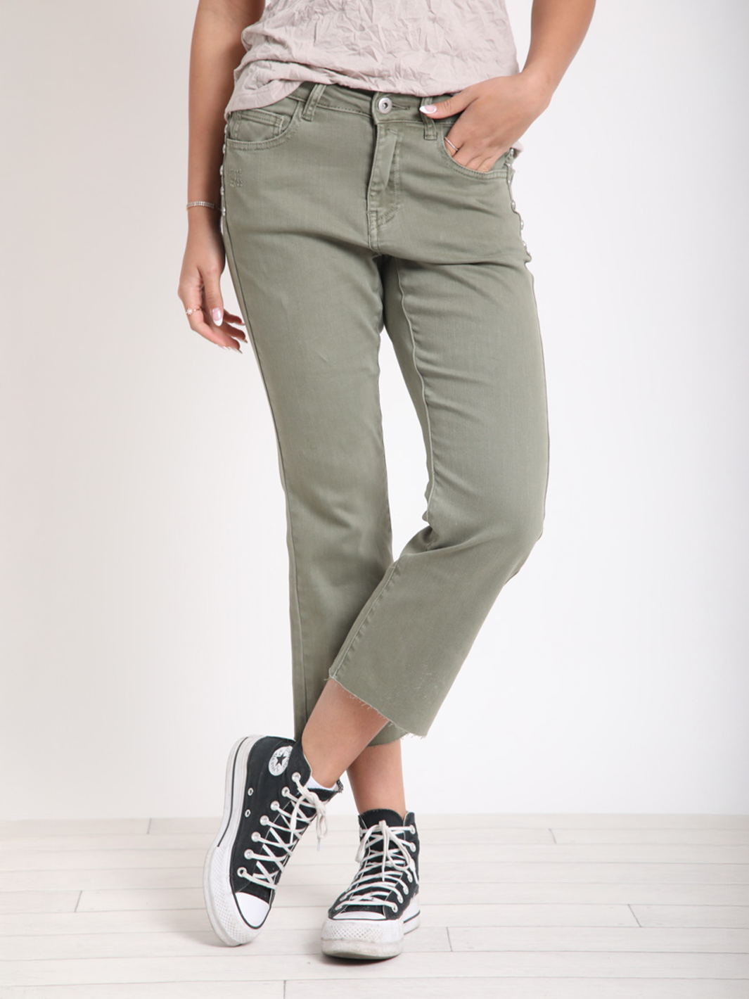 Ryan Olive Cropped Jean