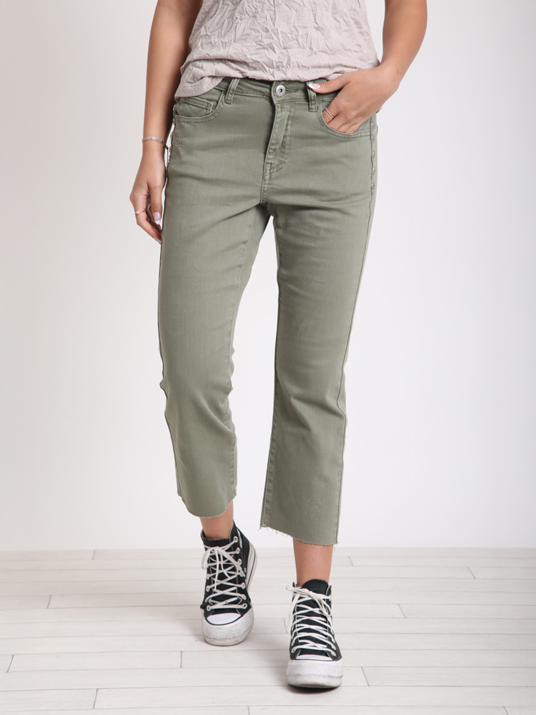 Ryan Olive Cropped Jean